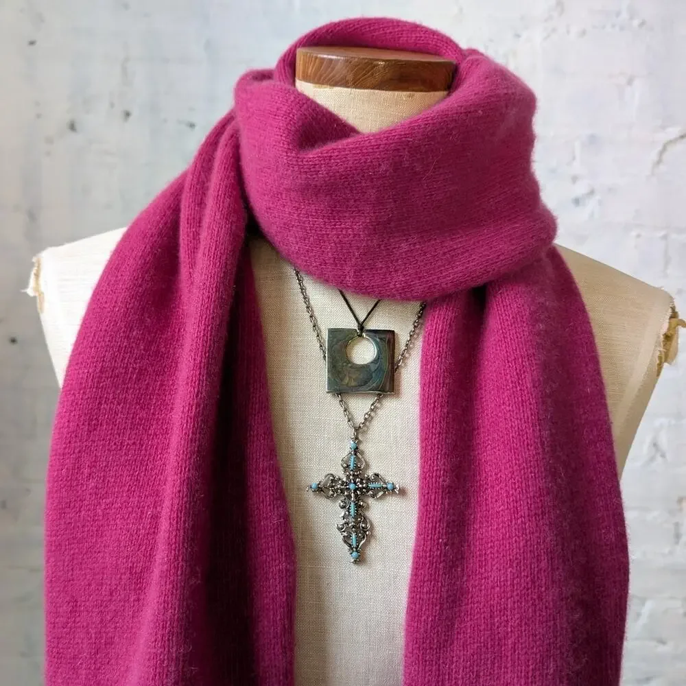 Bergdorf Goodman Vintage Hot Pink Cashmere Luxury Scarf Fuzzy Magenta Shawl Wrap